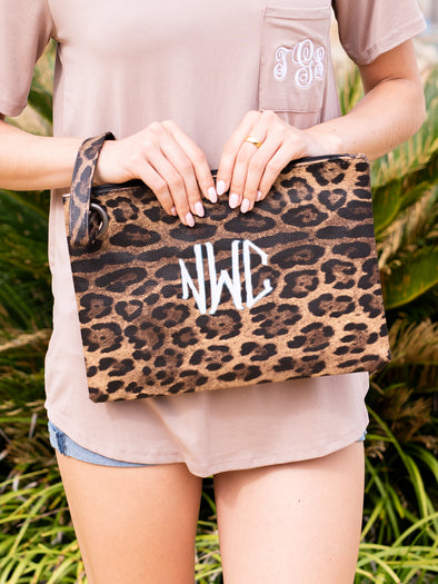 You Really Got Me Leopard Clutch - Brown