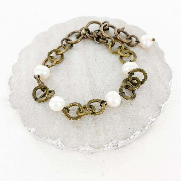 Vintage Goldtone Freshwater Pearl Bracelet