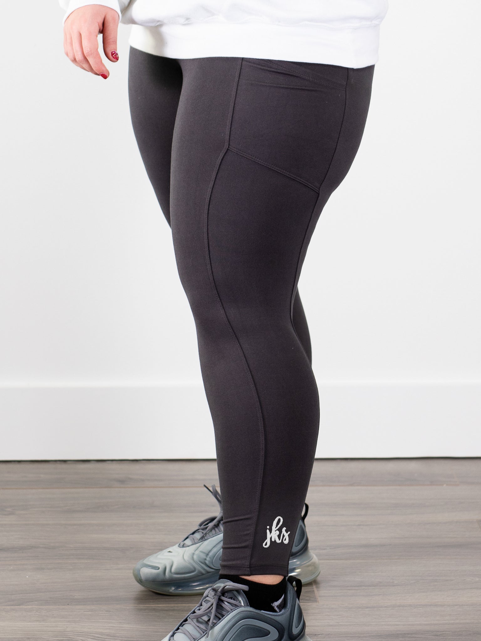 Crushing Goals Leggings - Grey – Initial Outfitters